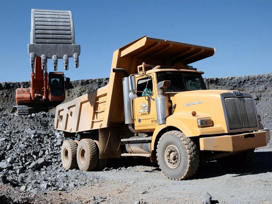 Western Star 4964 SX 6x4 Dump Truck 2008 года  (фото 3 из 4)